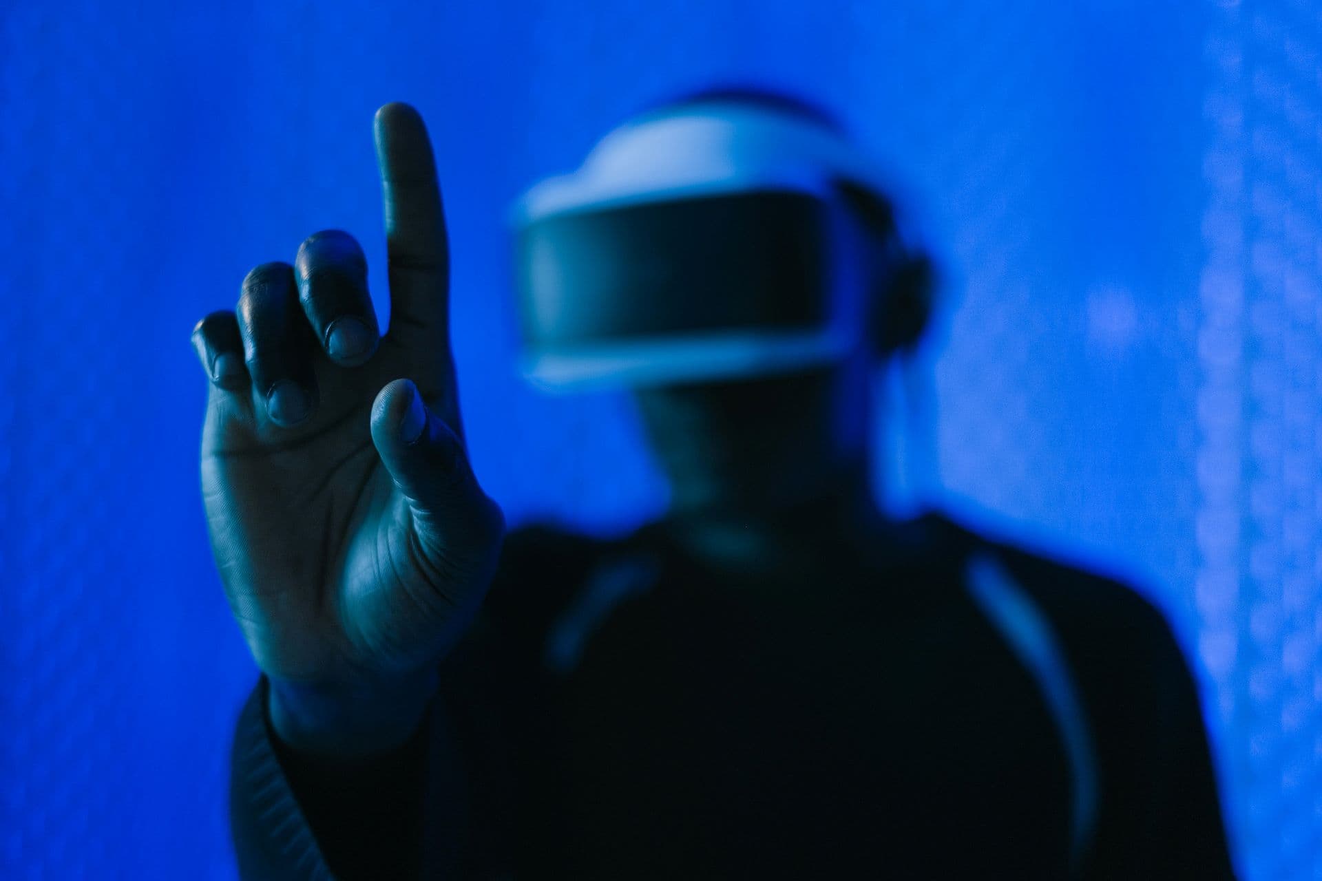 The Metaverse and Virtual Reality: Revolutionizing Modern Life gallery image 5