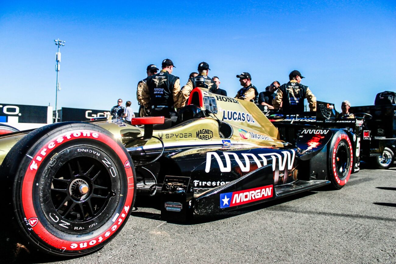 Vr As A Training Tool In Formula 1 Enhancing Racing Strategy And Driver Performance 2